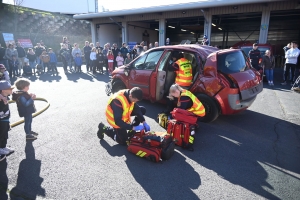 Saint-Julien-Chapteuil : le grand public au plus près d&#039;une intervention des pompiers