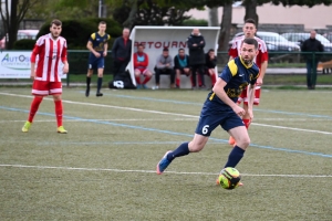 Foot, R2 : Retournac ne lâche rien et s&#039;offre Sucs et Lignon