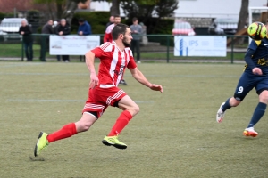 Foot, R2 : Retournac ne lâche rien et s&#039;offre Sucs et Lignon