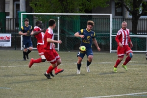 Foot, R2 : Retournac ne lâche rien et s&#039;offre Sucs et Lignon