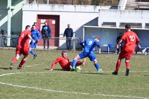 Foot, D2 : Tence et Brives 2 dos à dos