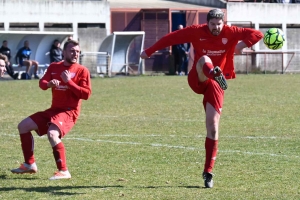 Foot, D2 : Tence et Brives 2 dos à dos