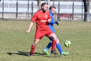 Foot, D2 : Tence et Brives 2 dos à dos