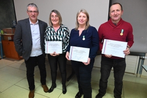 Sainte-Sigolène : trois agents municipaux reçoivent une médaille