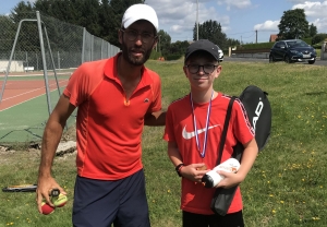 Une première fête du tennis à Montfaucon sous le soleil