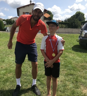 Une première fête du tennis à Montfaucon sous le soleil