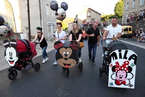 Dunières : les classes en 2 ont illustré un fait marquant de leur année de naissance (vidéo)