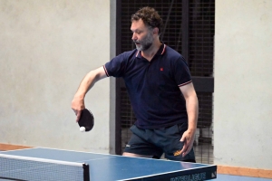 Yssingeaux : Adrien Lebrat remporte le tournoi de tennis de table à domicile