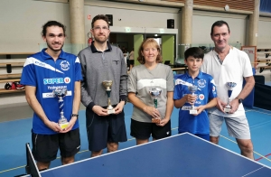 Yssingeaux : Adrien Lebrat remporte le tournoi de tennis de table à domicile