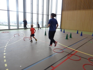 Monistrol-sur-Loire : le Père Noël est passé au gymnase pour les handballeurs