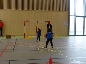 Monistrol-sur-Loire : le Père Noël est passé au gymnase pour les handballeurs