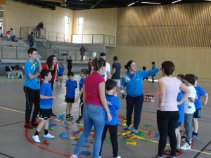 Monistrol-sur-Loire : le Père Noël est passé au gymnase pour les handballeurs