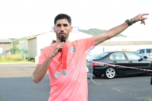 Samuel Tauleigne et Charline Jacquin ex-aequo après 100 km de course à la Backyard