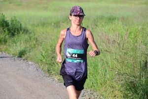 Samuel Tauleigne et Charline Jacquin ex-aequo après 100 km de course à la Backyard