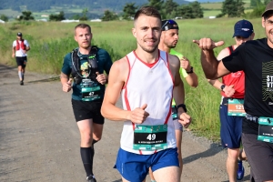 Samuel Tauleigne et Charline Jacquin ex-aequo après 100 km de course à la Backyard