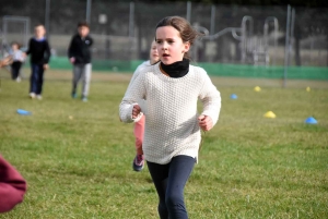 Lantriac : 233 écoliers courent pour les droits de l&#039;enfant