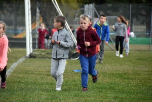 Lantriac : 233 écoliers courent pour les droits de l&#039;enfant