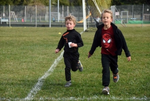 Lantriac : 233 écoliers courent pour les droits de l&#039;enfant