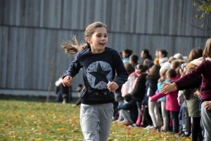 Lantriac : 233 écoliers courent pour les droits de l&#039;enfant