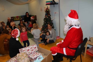 Bas-en-Basset : le Père Noël a pensé au multi-accueil l&#039;Envol