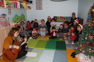 Bas-en-Basset : le Père Noël a pensé au multi-accueil l&#039;Envol