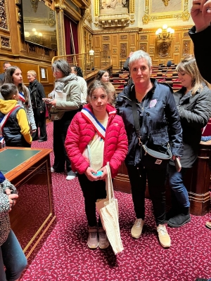 Montfaucon-en-Velay : les deux conseils jeunes à Paris pour visiter le Sénat