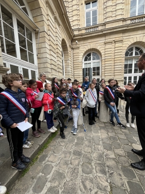 Montfaucon-en-Velay : les deux conseils jeunes à Paris pour visiter le Sénat