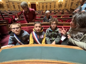 Montfaucon-en-Velay : les deux conseils jeunes à Paris pour visiter le Sénat