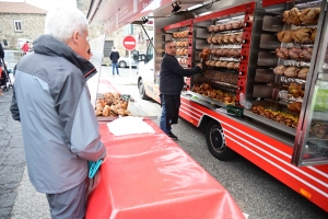 Montfaucon-en-Velay : 90 exposants ont déballé à la Foire des râteaux