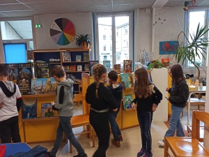 Festival du livre et contes autour du monde à l&#039;école du &quot;Château&quot; à Monistrol