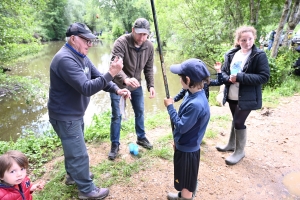 Bas-en-Basset : un permis et une carte offerts à chaque enfant à la Fête de la pêche