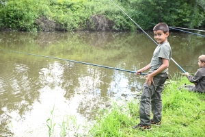 Bas-en-Basset : un permis et une carte offerts à chaque enfant à la Fête de la pêche