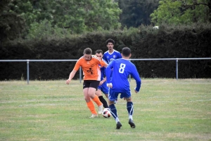 Saint-Jeures : les footballeurs accueillent une équipe du Rhône