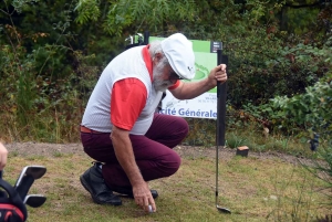 Bas-en-Basset : Michel Demore maître national de pitch and putt