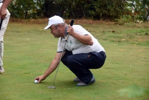 Bas-en-Basset : Michel Demore maître national de pitch and putt