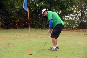 Bas-en-Basset : Michel Demore maître national de pitch and putt