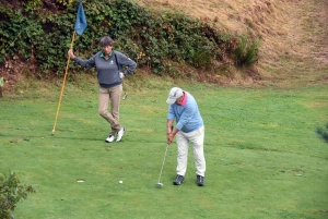 Bas-en-Basset : Michel Demore maître national de pitch and putt