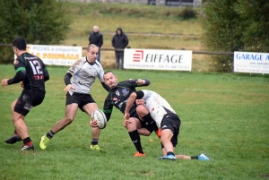 Rugby : Tence passe par un trou de souris