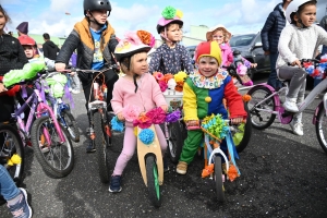 Saint-Maurice-de-Lignon : le corso fleuri anime le village (vidéo)