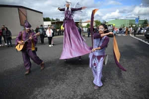 Saint-Maurice-de-Lignon : le corso fleuri anime le village (vidéo)