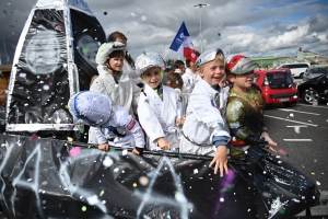 Saint-Maurice-de-Lignon : le corso fleuri anime le village (vidéo)