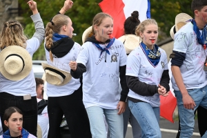 Saint-Maurice-de-Lignon : le corso fleuri anime le village (vidéo)