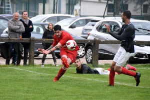 Foot : vainqueur de Montregard, Tence entretient le suspense en District 2