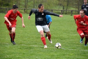 Foot : vainqueur de Montregard, Tence entretient le suspense en District 2