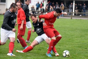 Foot : vainqueur de Montregard, Tence entretient le suspense en District 2