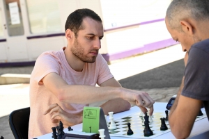 Yssingeaux : des parties d&#039;échecs très serrées sur la place Carnot