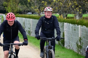 Saint-Romain-Lachalm : 440 randonneurs à pied et VTT sur le 6e Bad&#039;in Tour