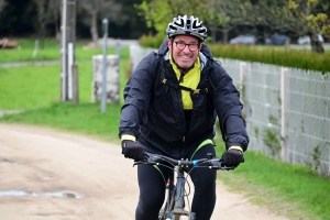 Saint-Romain-Lachalm : 440 randonneurs à pied et VTT sur le 6e Bad&#039;in Tour