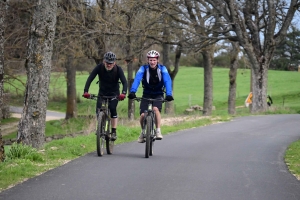 Saint-Romain-Lachalm : 440 randonneurs à pied et VTT sur le 6e Bad&#039;in Tour