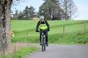 Saint-Romain-Lachalm : 440 randonneurs à pied et VTT sur le 6e Bad&#039;in Tour